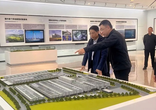 省科协党组书记、专职副主席成洪波一行莅汕调研并出席太平洋科学大会